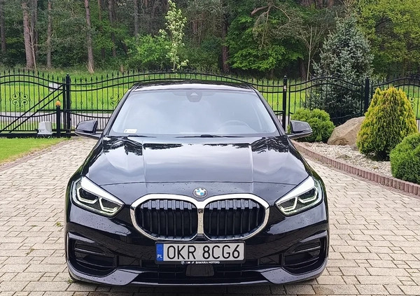 BMW Seria 1 cena 122000 przebieg: 14000, rok produkcji 2021 z Krapkowice małe 191